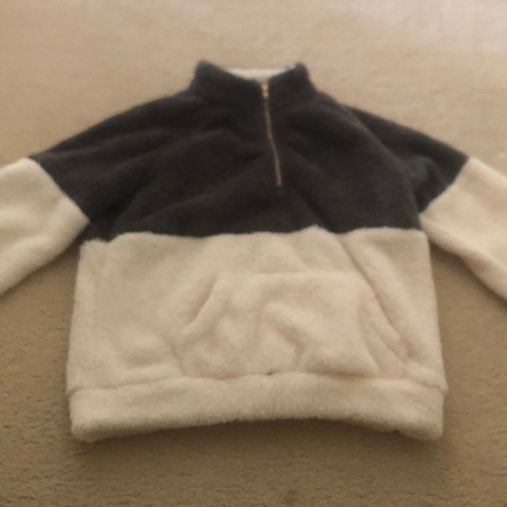 Grey and white shein pullover